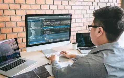 Những sai lầm phổ biến của người mới học lập trình? Cách vượt qua để thành công